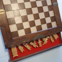 HANDGESCHNITZTES SCHACHSPIEL 80 er