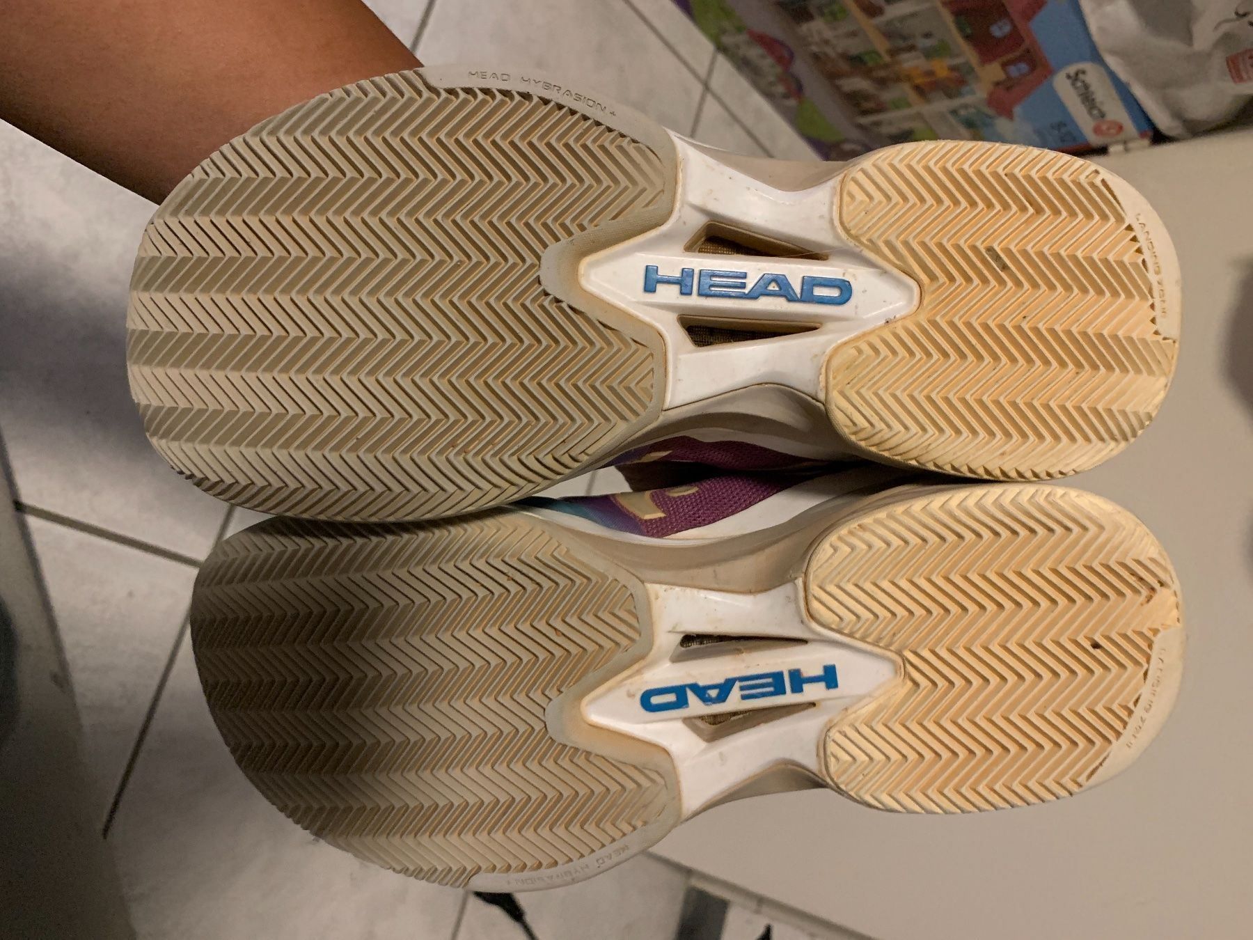 Head Schuhe für Jungen: HEAD Mädchen Tennisschuhe, Grösse 37 – Gebraucht aus Zürich von Crazyfabie 1