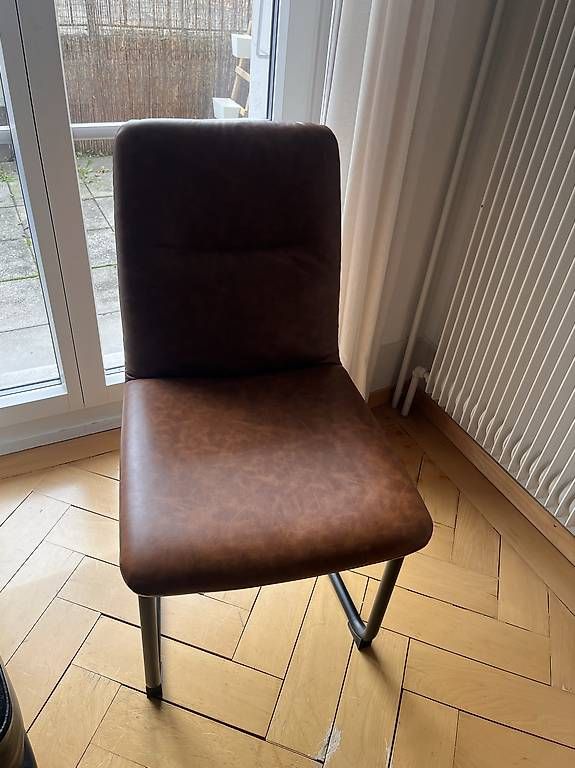 Stühle: Stuhl – Gebraucht aus Bern von nad_8dvc