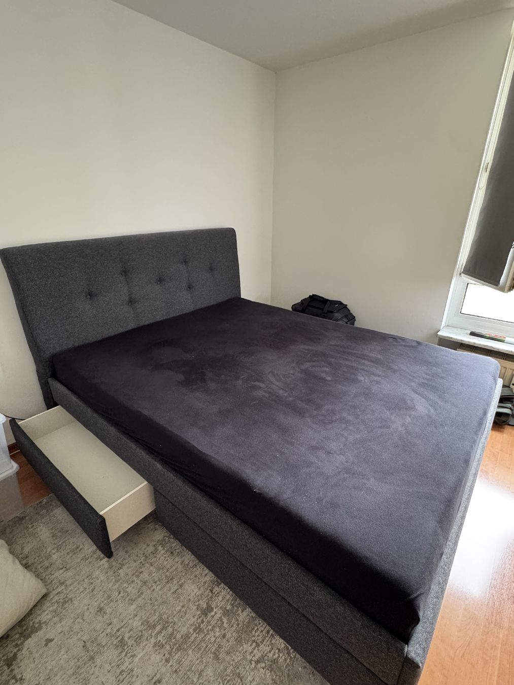 Ikea Betten: IKEA Idanäs Upholstered Bed Frame – Neu (gemäss Beschreibung) aus Baden von ama_2782 2