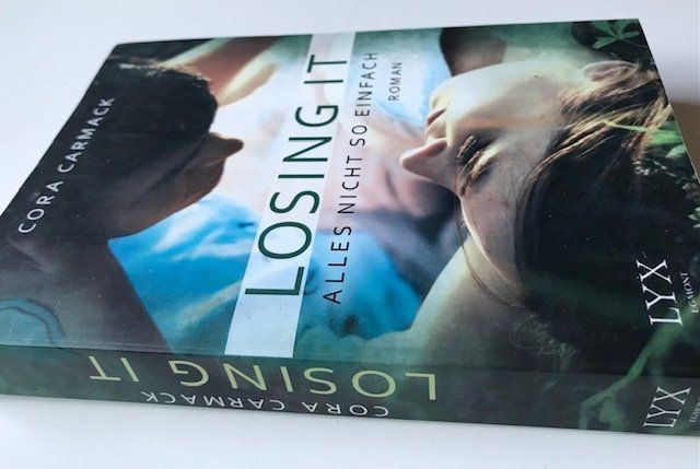 Bücher: Losing it - alles nicht so einfach von Cora Carmack – Gebraucht aus Zürich von popcorn67 1