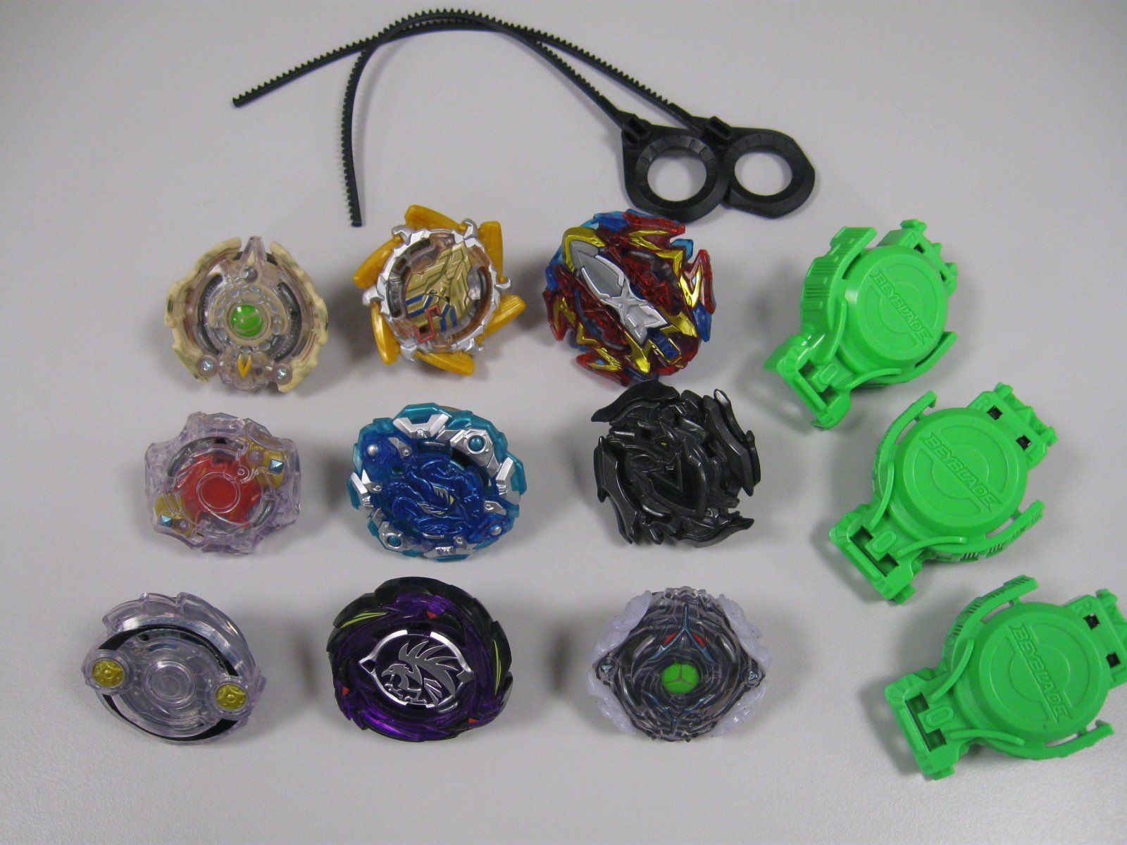 Hasbro Spielzeuge: 9 x BEYBLADE Kreisel Launcher Sammlung Hasbro Tomy 2017 – Gebraucht aus Romanshorn von samo1974