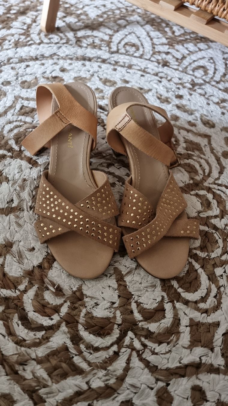 Scarpe da donna: Neue Roberto Santi pumps – Nuovo (secondo la descrizione) da Wigoltingen venduto da Zuckerfee84