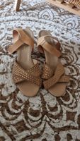 Neue Roberto Santi pumps