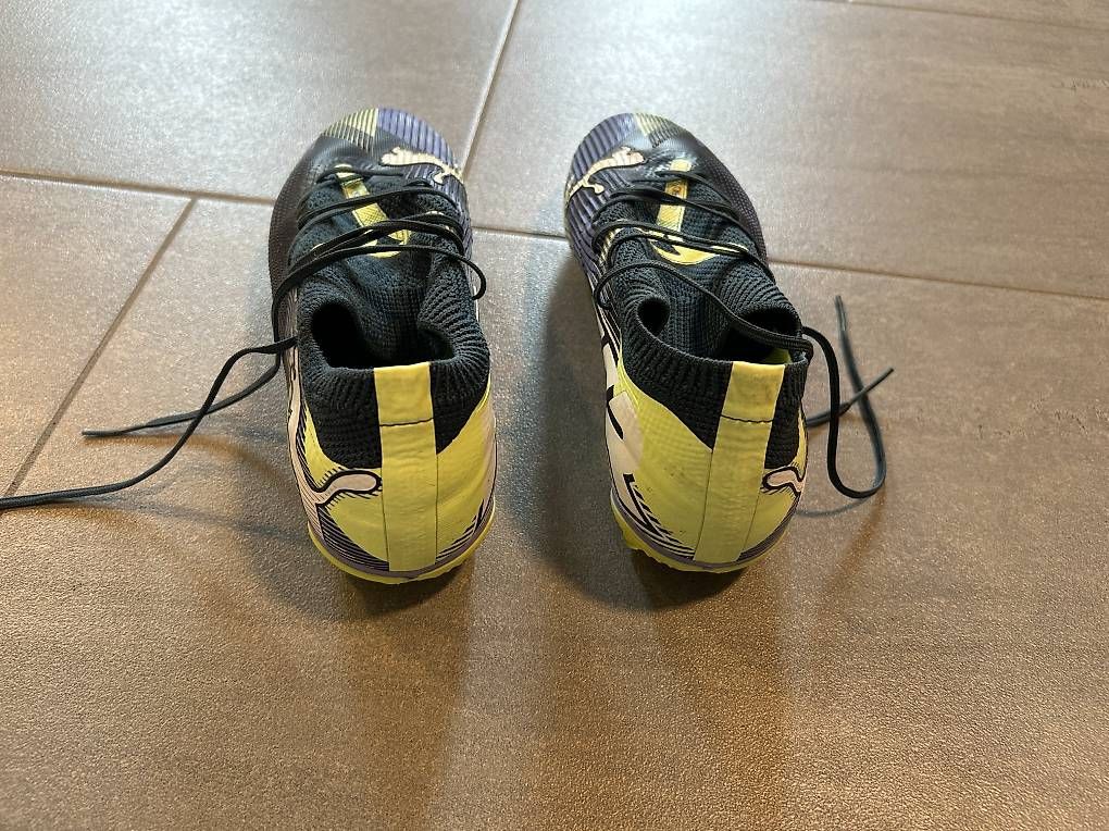 Scarpe per ragazzi: Fussballschuhe Puma Future, Gr. 38 – Usato da Thalheim an der Thur venduto da Iselisberger 4