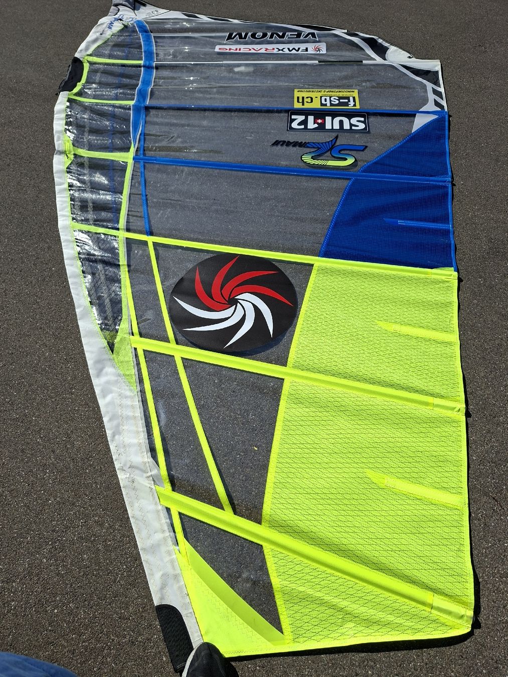 Surfen: S2 Venom 8.2m Segel  – Gebraucht aus Fällanden von Nmustang 3