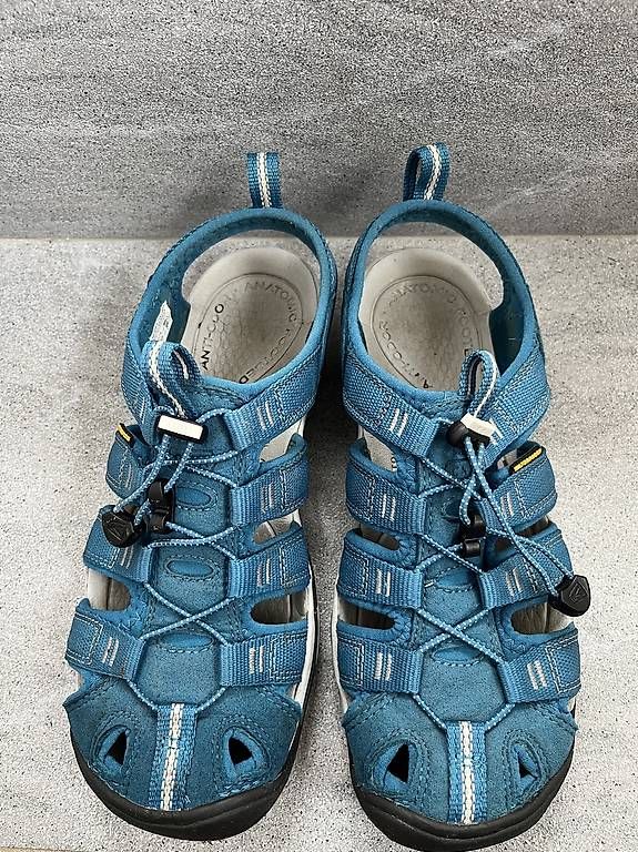 Scarpe da donna: Keen Trekkingsandalen, Grösse 38/39 – Usato da Erlen venduto da alf710
