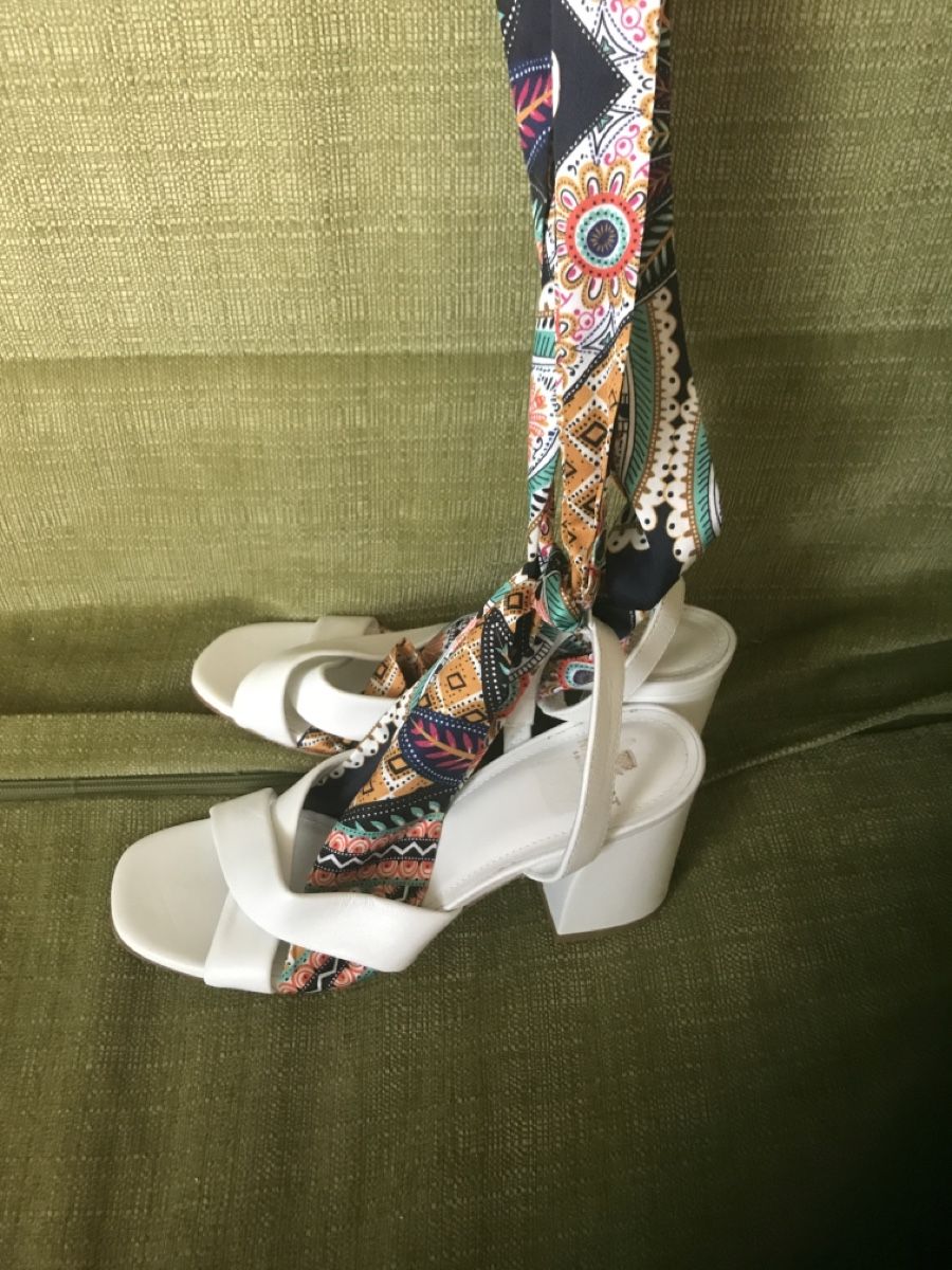 Navyboot Damenschuhe: Neue weisse Ledersandalen Gr.37 – Neu (gemäss Beschreibung) aus Zürich von Leders 4