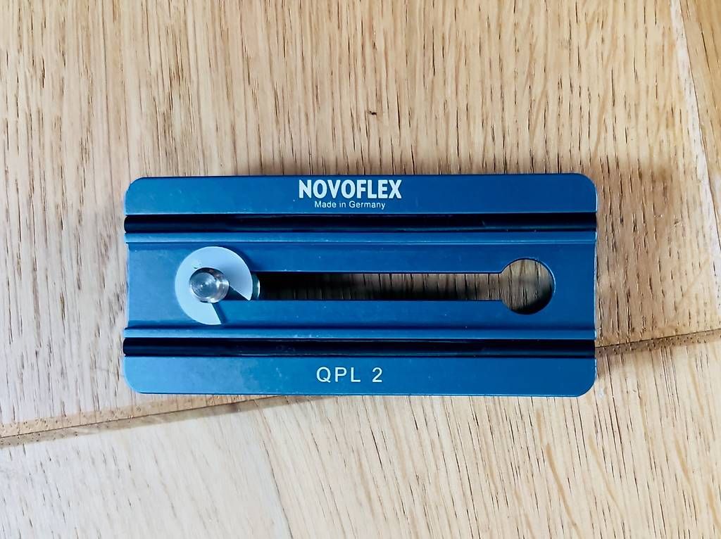 Novoflex Fixations: Novoflex QPL 2, Klemmplatte mit 84mm – Neuf (Voir description) à Bürchen par marina-wallis