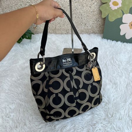 Coach Handtasche Monogramm Schwarz/Grau 34x31cm guter Zustan
