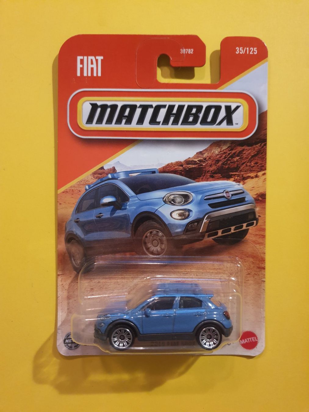 Matchbox Modellini d'auto: 2 x Matchbox 2016 FIAT 500X – Nuovo e nell'imballaggio originale da Oftringen venduto da Rotor 3