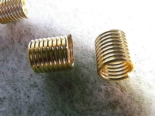 Perle (finte): Perlen Spirale  Metall vergoldet – Nuovo (secondo la descrizione) da Alpnachstad venduto da perlengaby