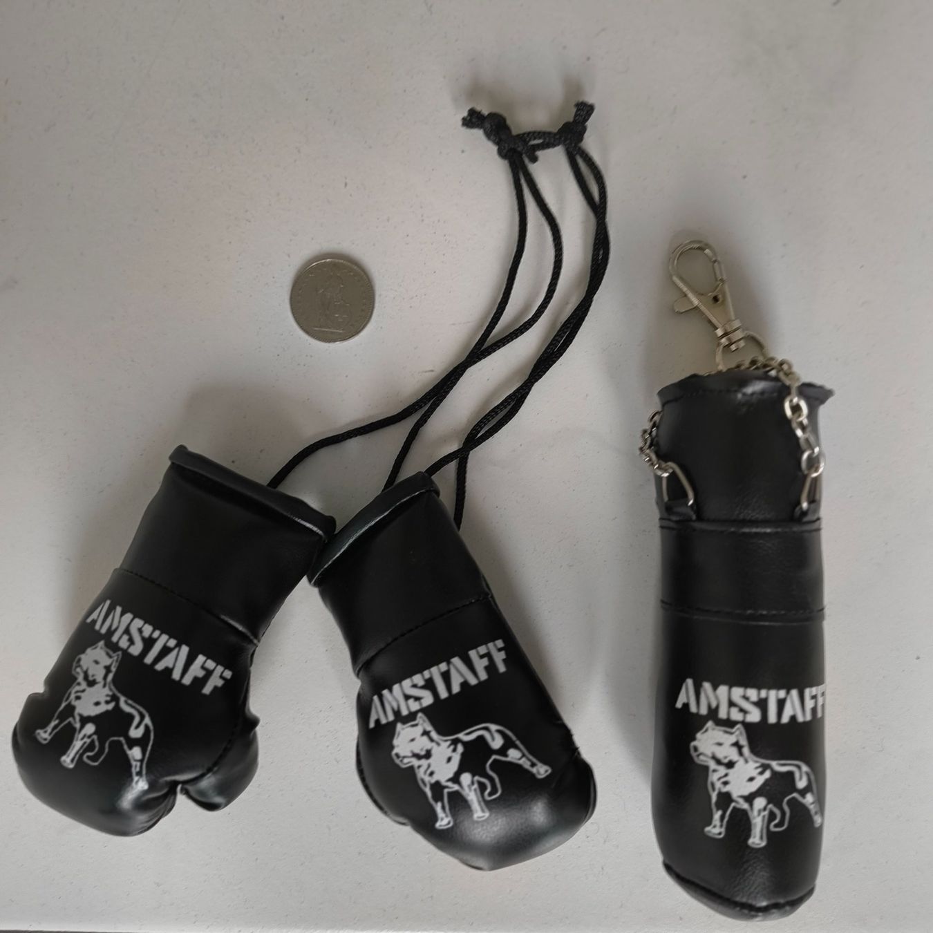 Guanti & manicotti: Boxer Mini Handschuhe und Sack Amstaff – Nuovo e nell'imballaggio originale da Uitikon Waldegg venduto da PJLS1