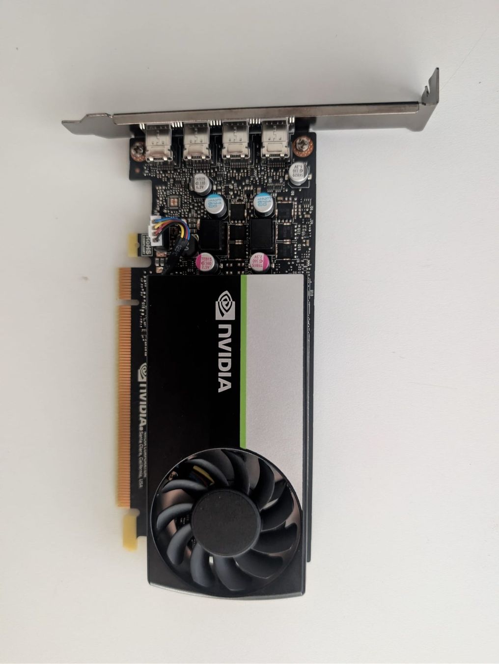 Nvidia Grafikkarten: NVIDIA T1000 – Gebraucht aus Hendschiken von Sillii