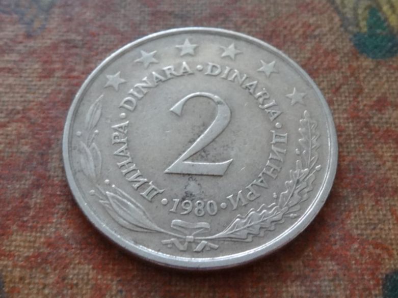 Tutti le monete: YOUGOSLAVIE  2  Dinara  1980 – Usato da Romanel-sur-Lausanne venduto da Swift13