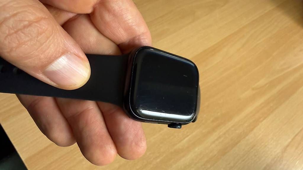 Smartwatch: Apple Watch Series 9 45mm – Gebraucht aus Murten von DSCG8637 1