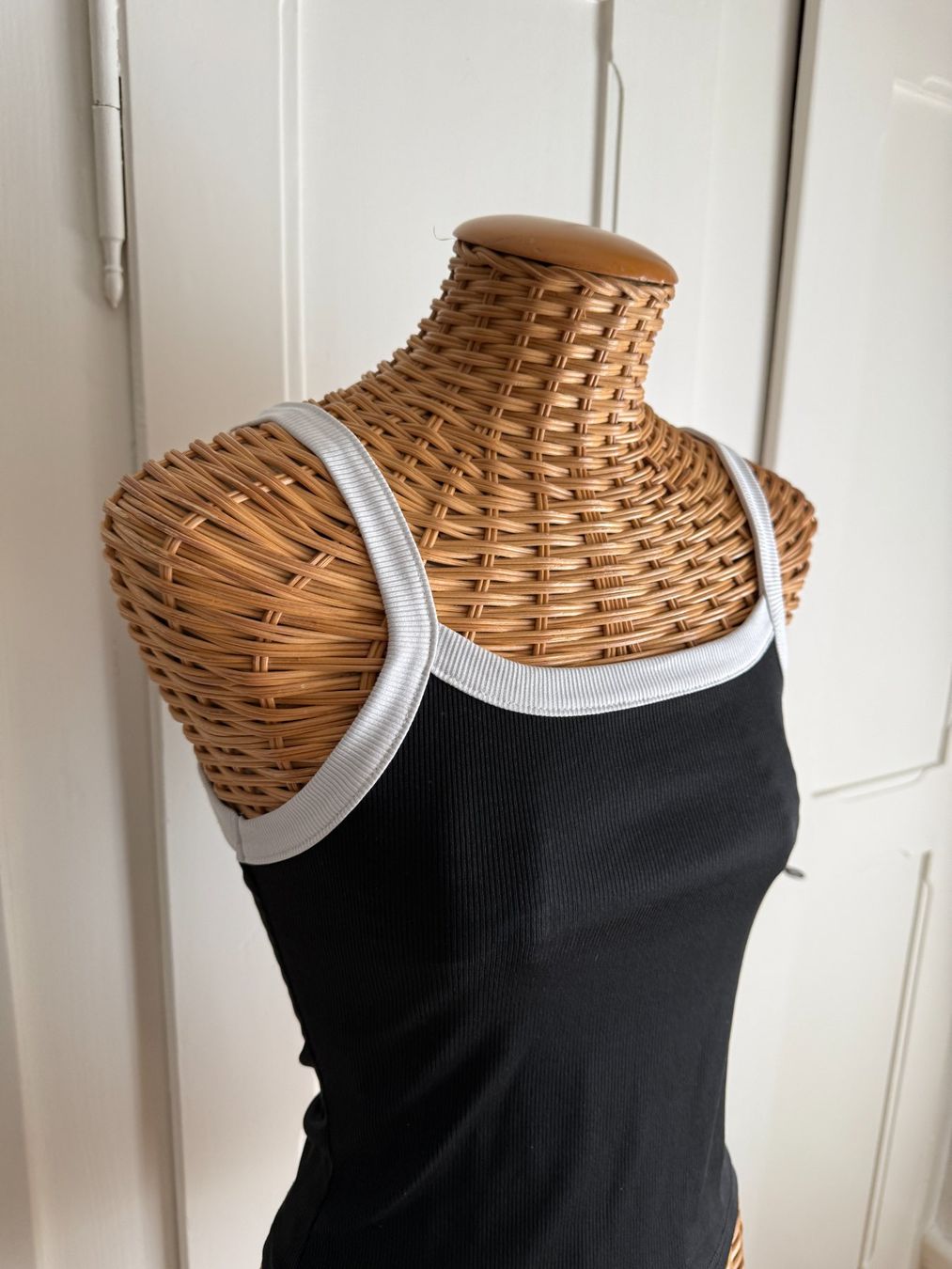 Tops: Top schwarz XS – Gebraucht aus Zürich von Diazaio 1
