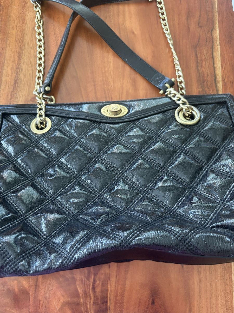 Guess Borse da donna: Guess Handtasche, NP 155 CHF – Nuovo (secondo la descrizione) da Obbürgen venduto da bugi6868 6