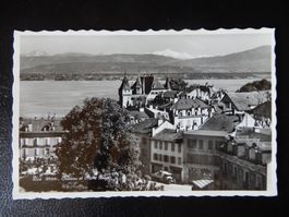 Carte postale de Nyon, Chàteau, camion, magasins, Mt. Blanc