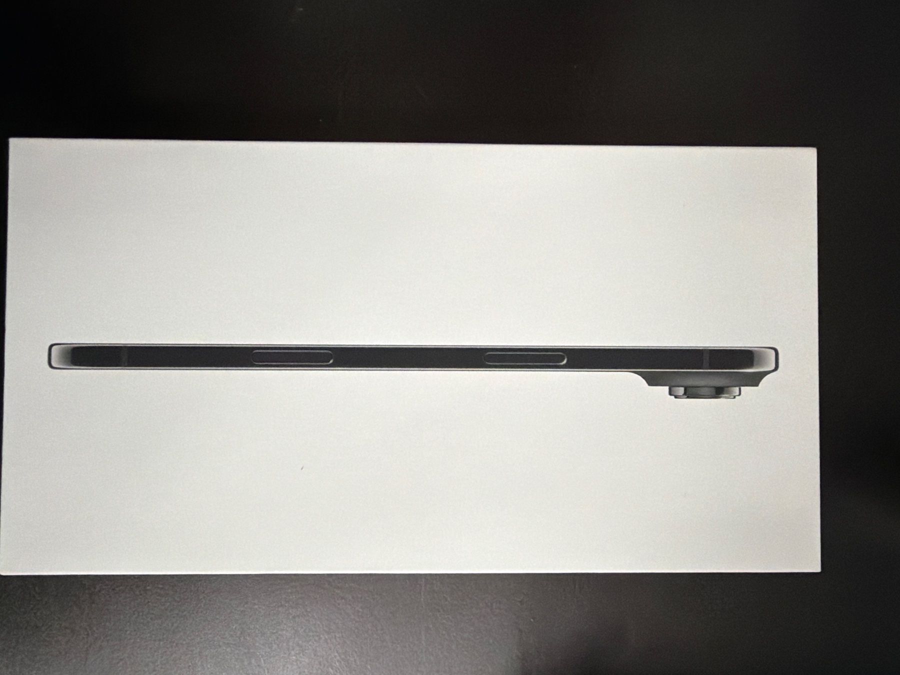 Apple Telefoni cellulari / Smartphones: iPhone Air 256 Go Space Black neuf scellé – Nuovo e nell'imballaggio originale da Gingins venduto da bel_y7wq