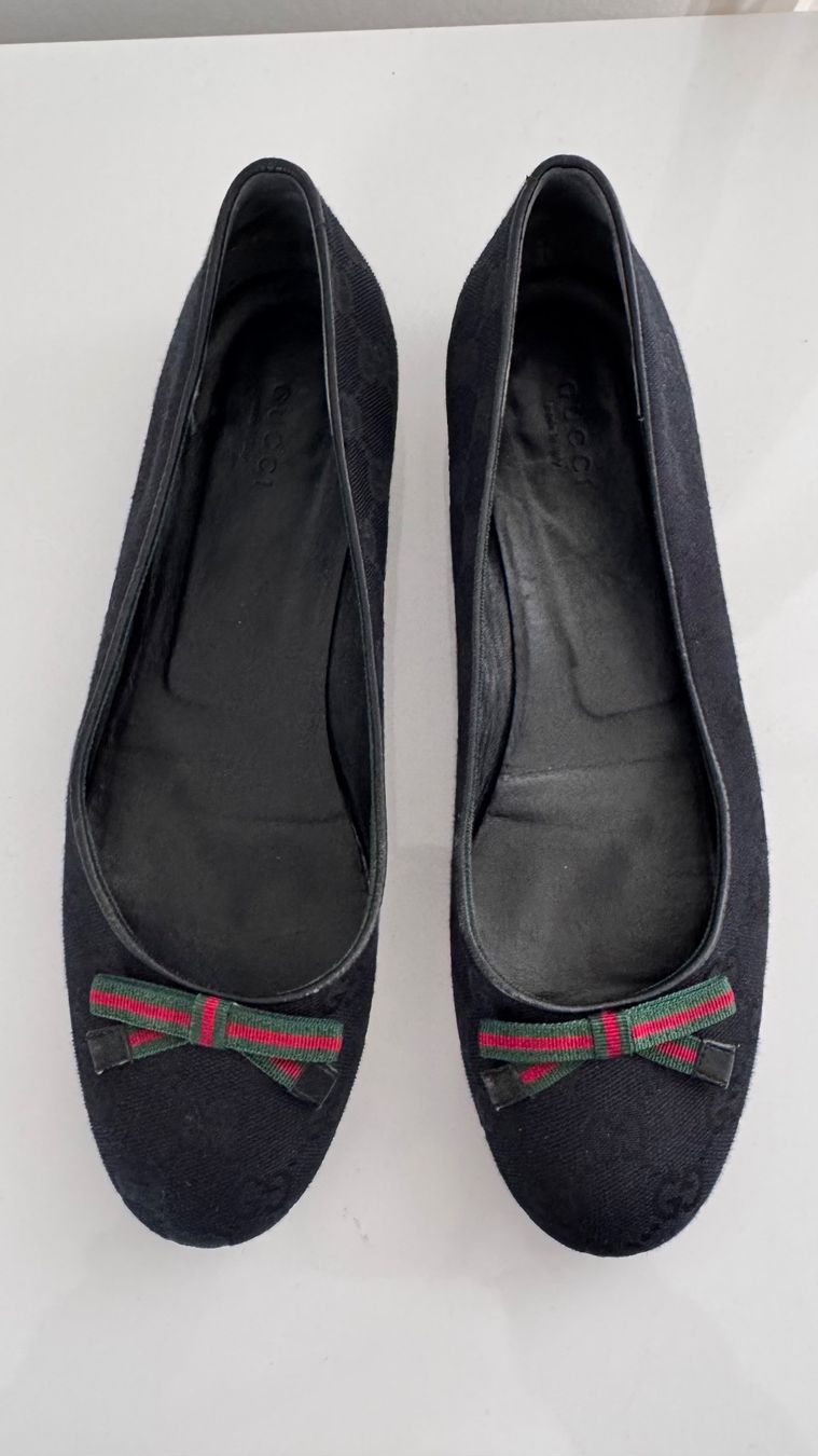 Gucci Scarpe da donna: Gucci Schwarze Ballerinas Gr. 38.5 – Usato da Gossau SG venduto da MirjamVF 1