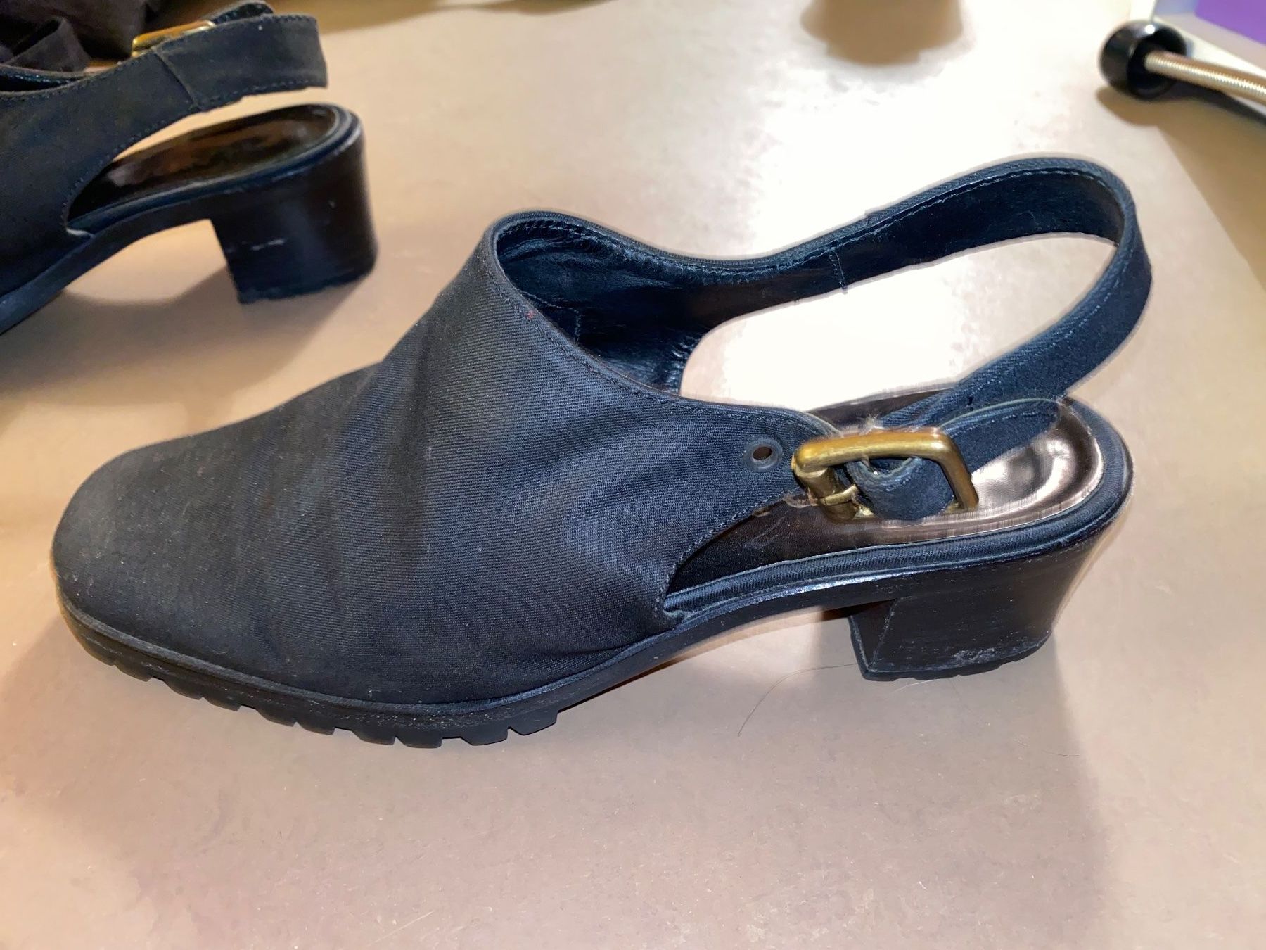 Prada Scarpe da donna: Schwarze PRADA Clogs Stoff, Gr. 36.5 – Usato da Tamins venduto da and_8ycc