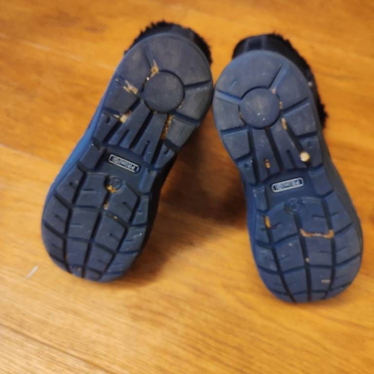 Scarpe per ragazze: Primigi Winterstiefel Gr. 34 – Usato da Rueras venduto da fscw 1
