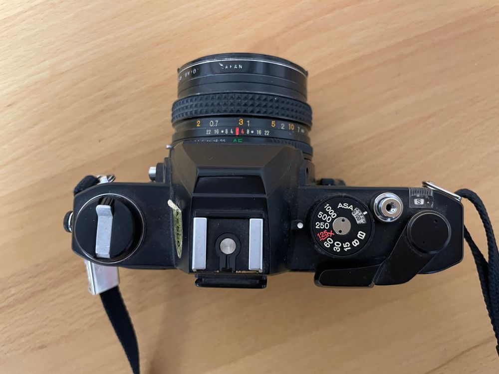 Konica Appareil photo: Konica Autoreflex TC,  mit Hexanon AR 40 mm F1.8 – D'occasion à Winterthur par Salmanassar 3
