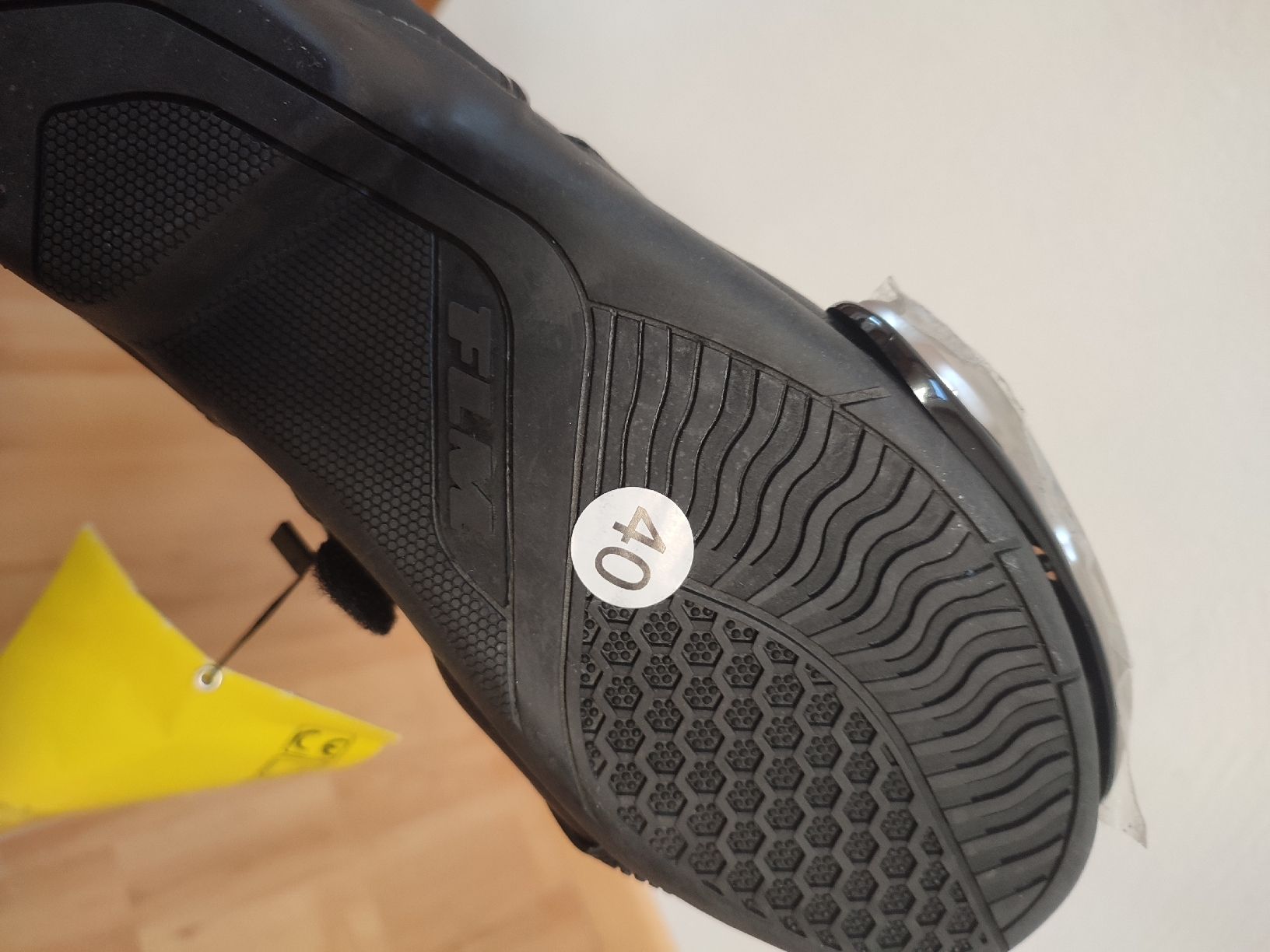 Scarpe da uomo: FLM Motorradstiefel lang Gr.40 – Nuovo (secondo la descrizione) da Uznach venduto da maril0u 4