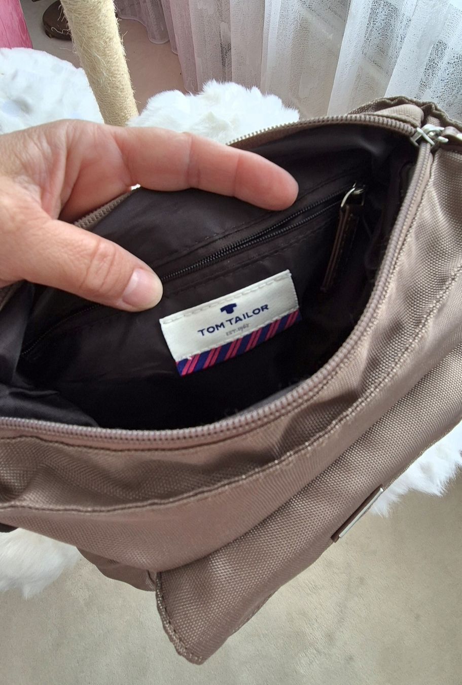 Tom Tailor Sacs femmes: Umhängetasche / Handtasche – D'occasion à Oberwil-Lieli par cla_j25n 4