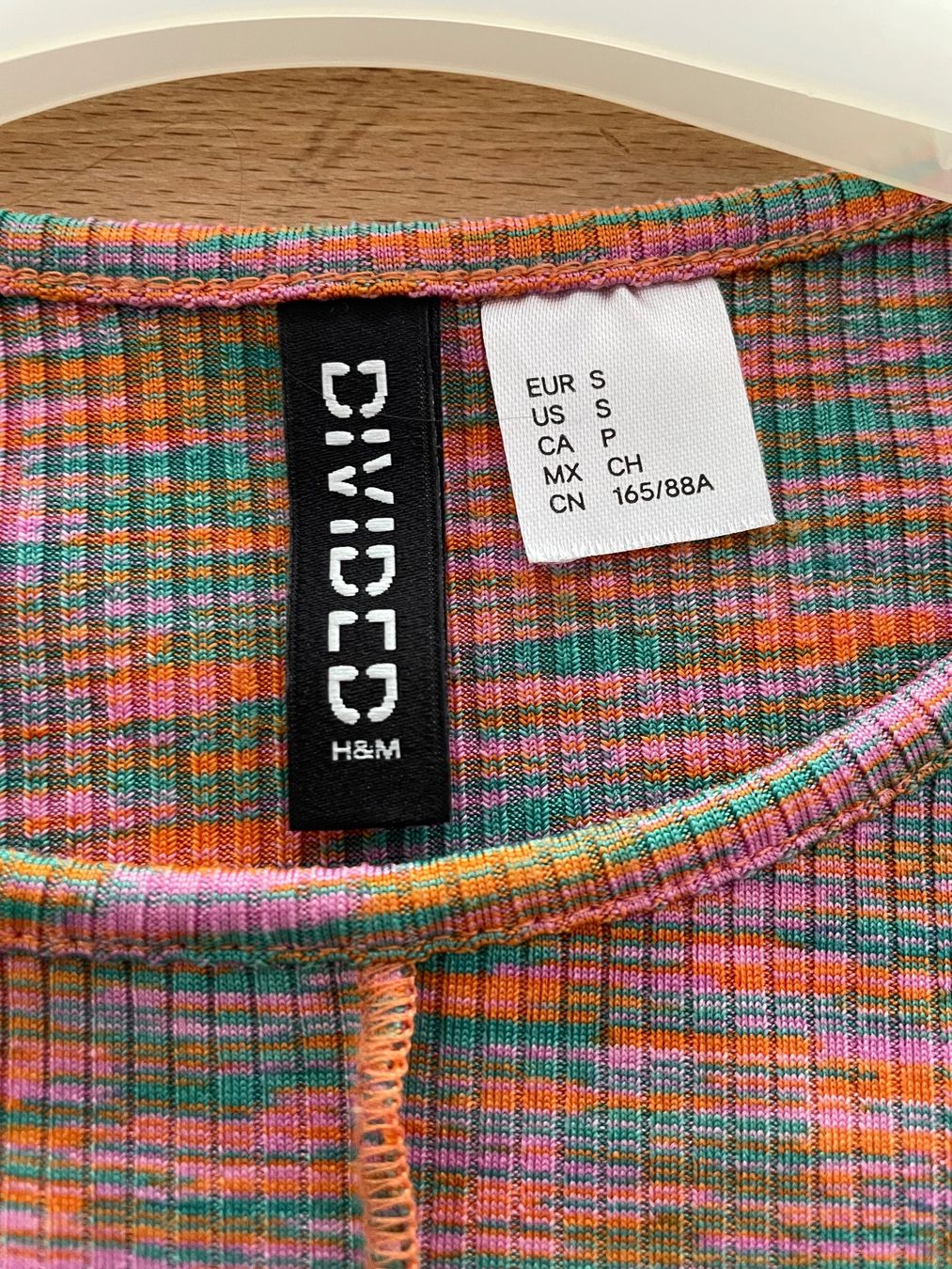 H&M Top: Crop-top multicolore – Usato da Sion venduto da Mazarine_ 2