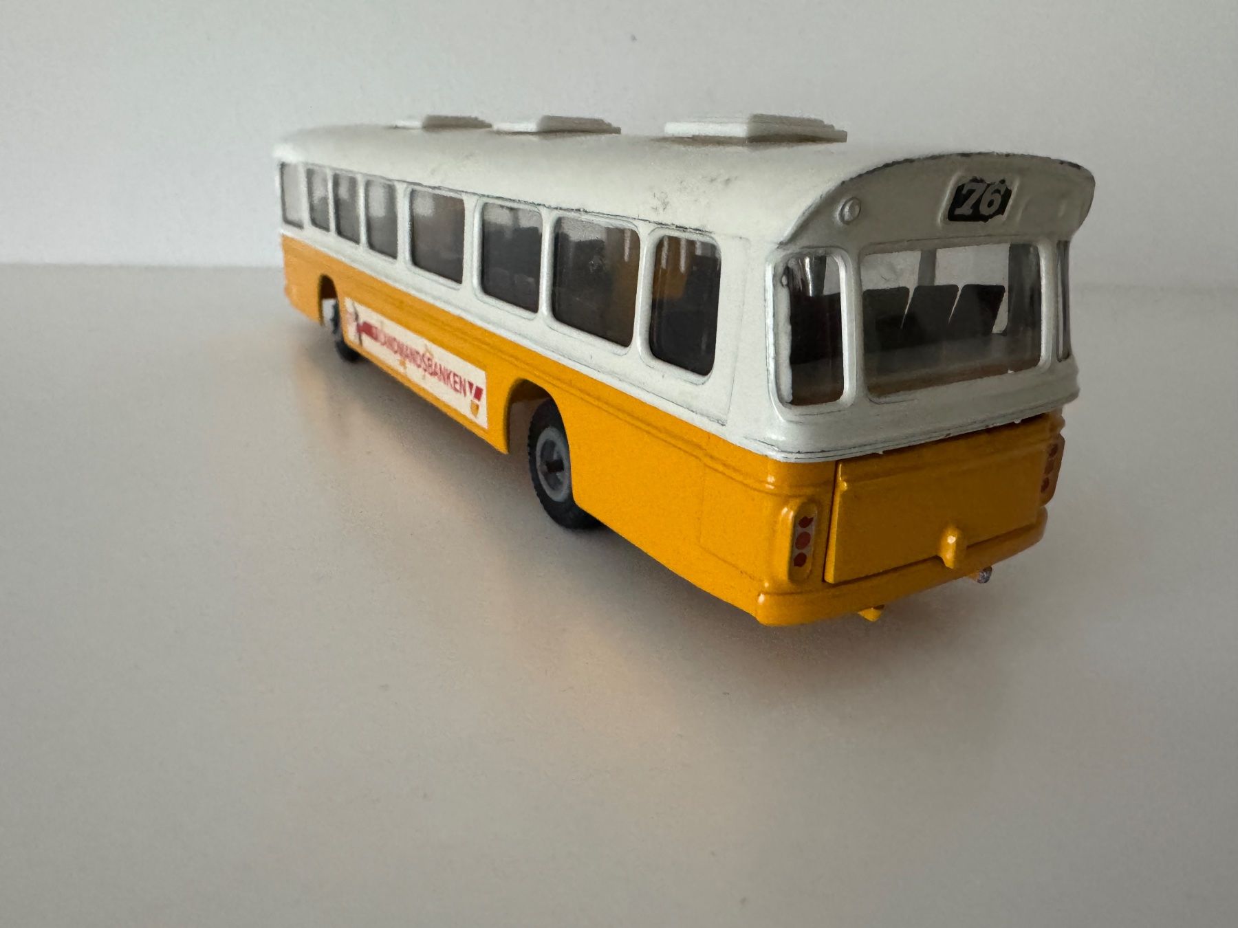 Tekno Modellini d'auto: Tekno 851 Scania CR-76 Bus – Usato da Winterthur venduto da Arma3 3