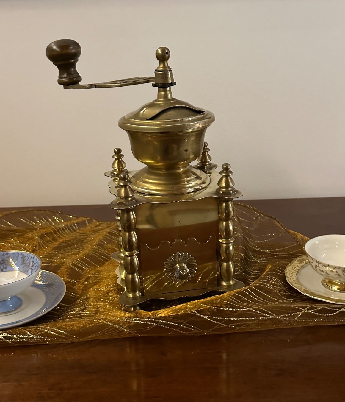 Macchine per caffè & Macchine per espresso: KAFFEEMÜHLE / ANTIK / MESSING – Usato da Nussbaumen AG venduto da olitech5415 2