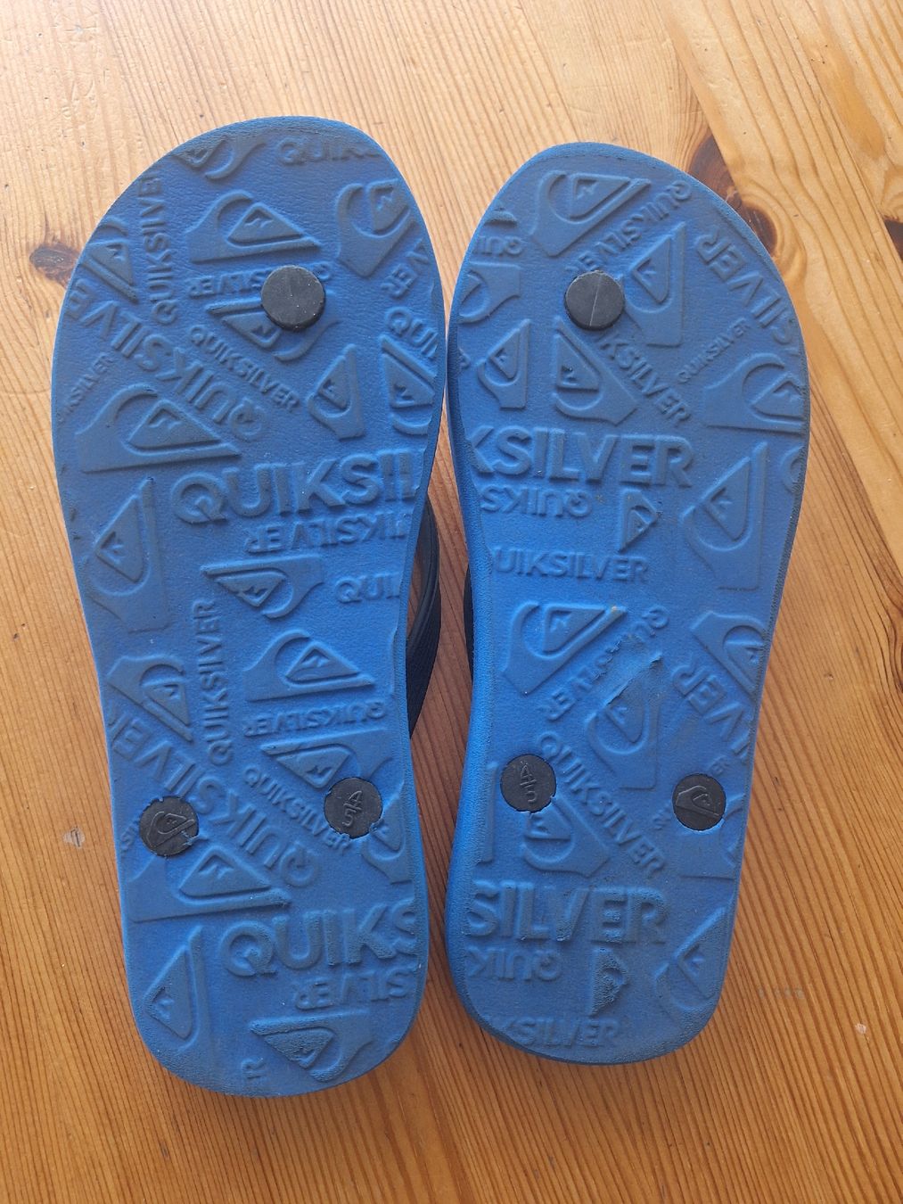 Quiksilver Herrenschuhe: Quicksilver Flipflops Grösse 35 – Gebraucht aus Aesch BL von ChezToKa 2
