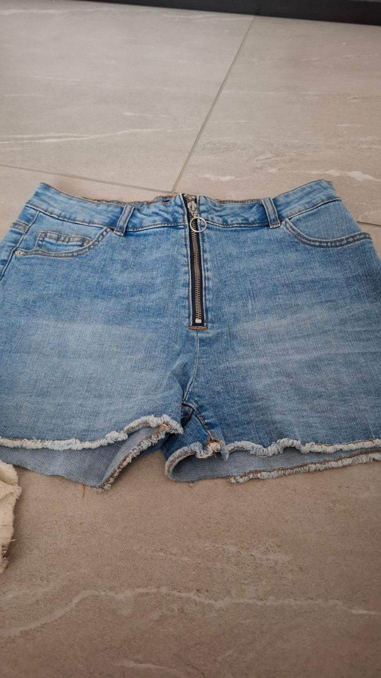 Hosen: Shorts – Gebraucht aus bülach von bea_syq2 1