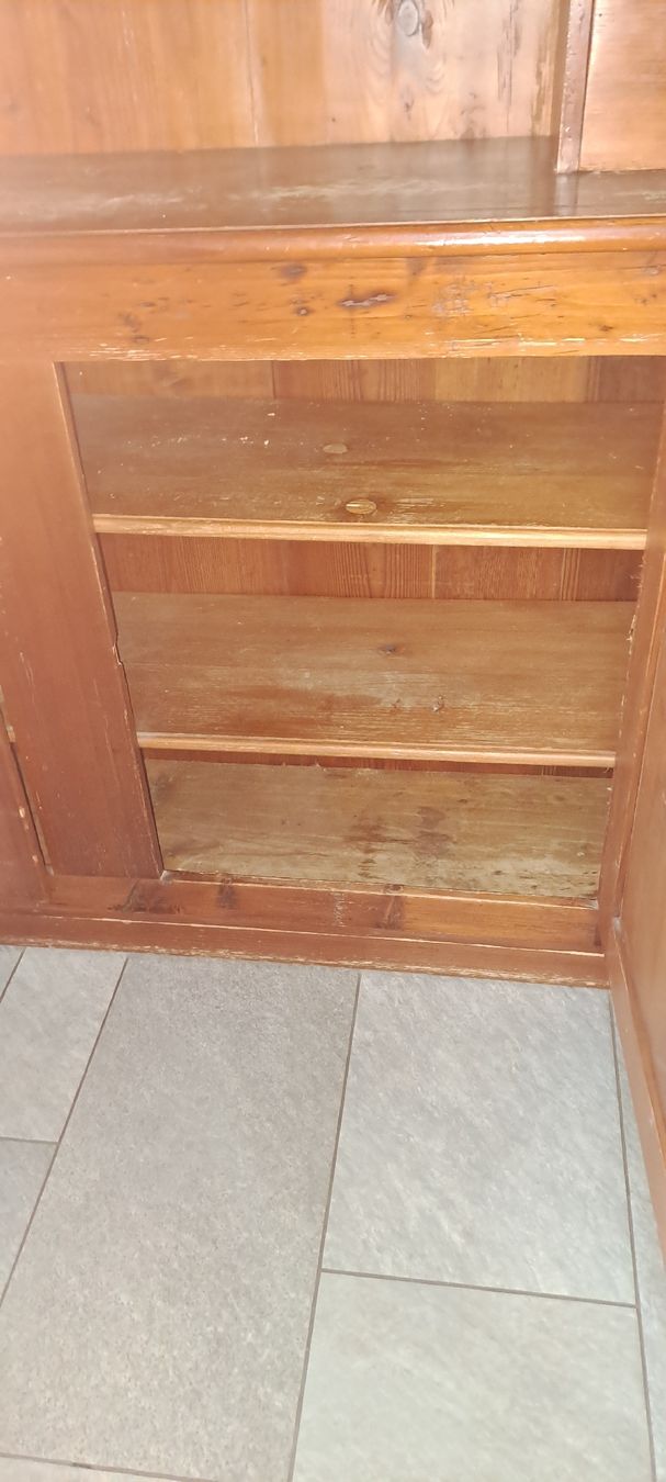 Armoires: Küchenschrank – D'occasion à Gelterfingen par morice06 4