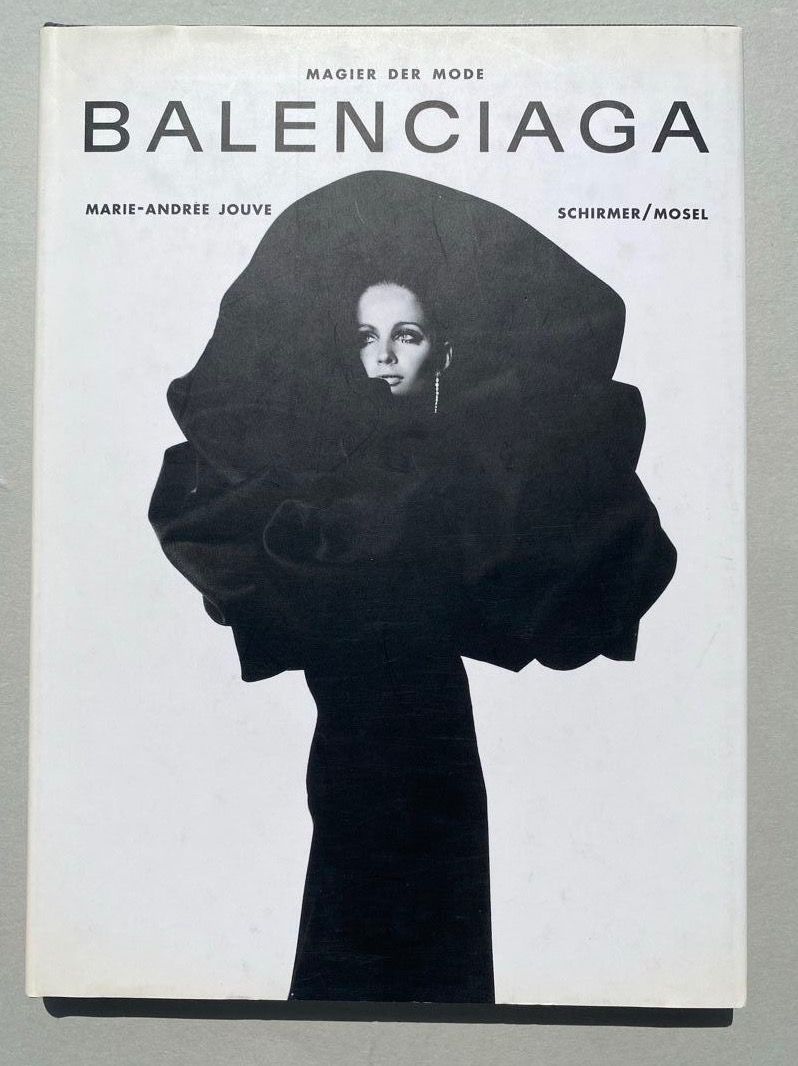 Libri: BALENCIAGA - Magier der Mode Buch – Usato da Zürich venduto da lesgarcons 1