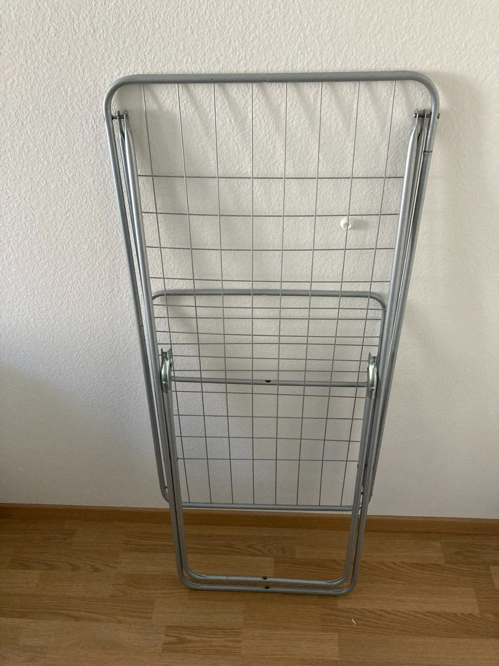 Wäscheständer: Wäscheständer Metall faltbar Silber – Gebraucht aus Niederscherli von ypsilon315