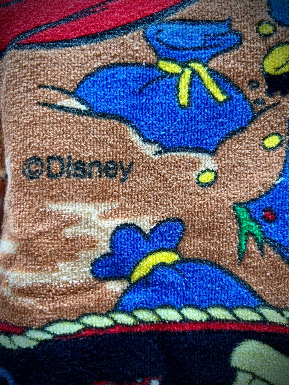 Disney Teli da bagno: Serviette Disney Dingo Pirate occasion – Usato da Leysin venduto da Ogis 5