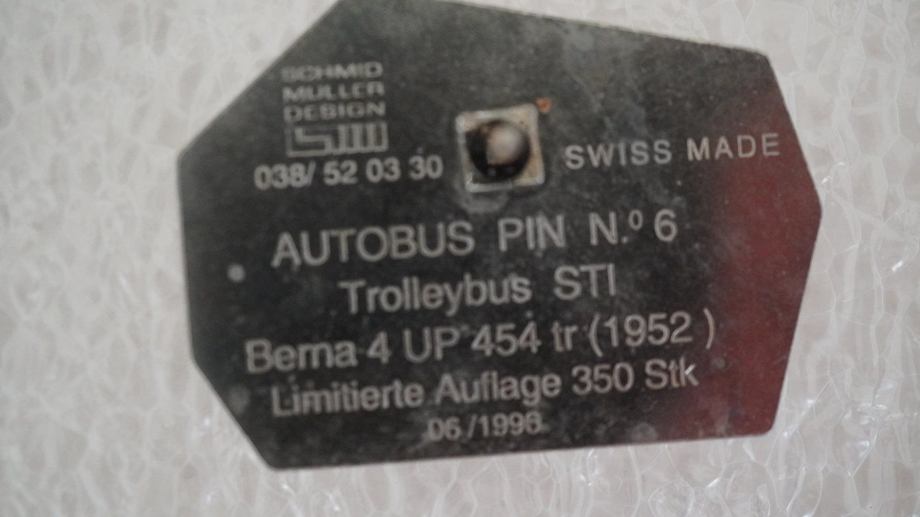 Placchette & Badge: Pin Trolleybus STI Berna Schmid Müller – Usato da Worb venduto da worb01 1