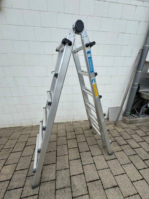 Zarges Scale: Multifunktionsleiter - Teleskop-Treppenleiter 4x6 Spr. – Usato da Spreitenbach venduto da spreite