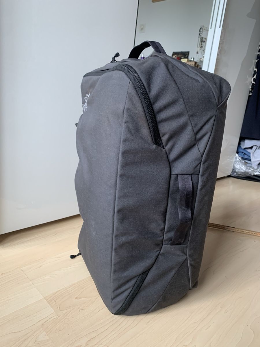 Taschen: Arcteryx Reisetasche Rücksack – Gebraucht aus Niederwangen BE von