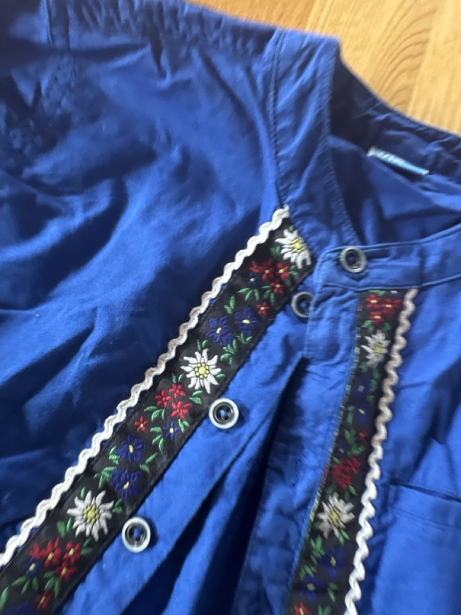 Camicie, T-shirt & Polo: Sennenhemd 122 – Usato da Wädenswil venduto da dorodi 1