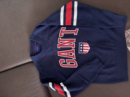 Pull Gant bleu marine, taille M - Chaud pour l'hiver!