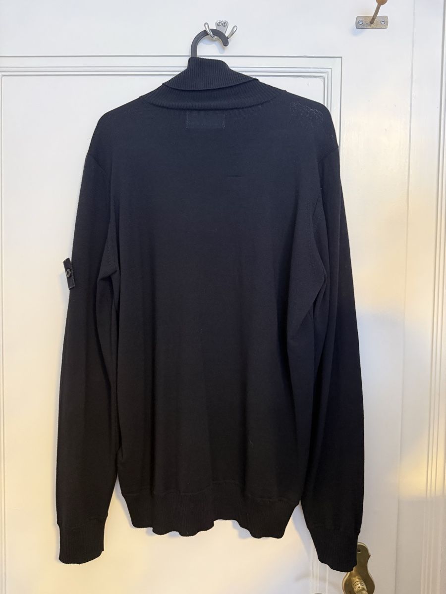 Stone Island Pullover & Sweatshirts: Stone Island Turtleneck Sweater – Gebraucht aus Genève von ali_5msd 1