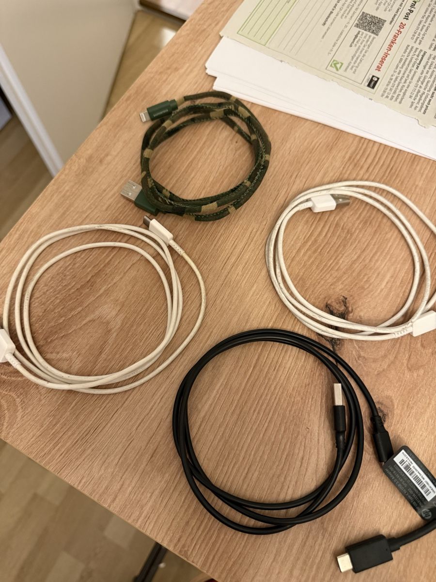 Samsung Caricabatterie: Ladekabel und Ladegerät – Usato da Kriens venduto da Ceer25 2