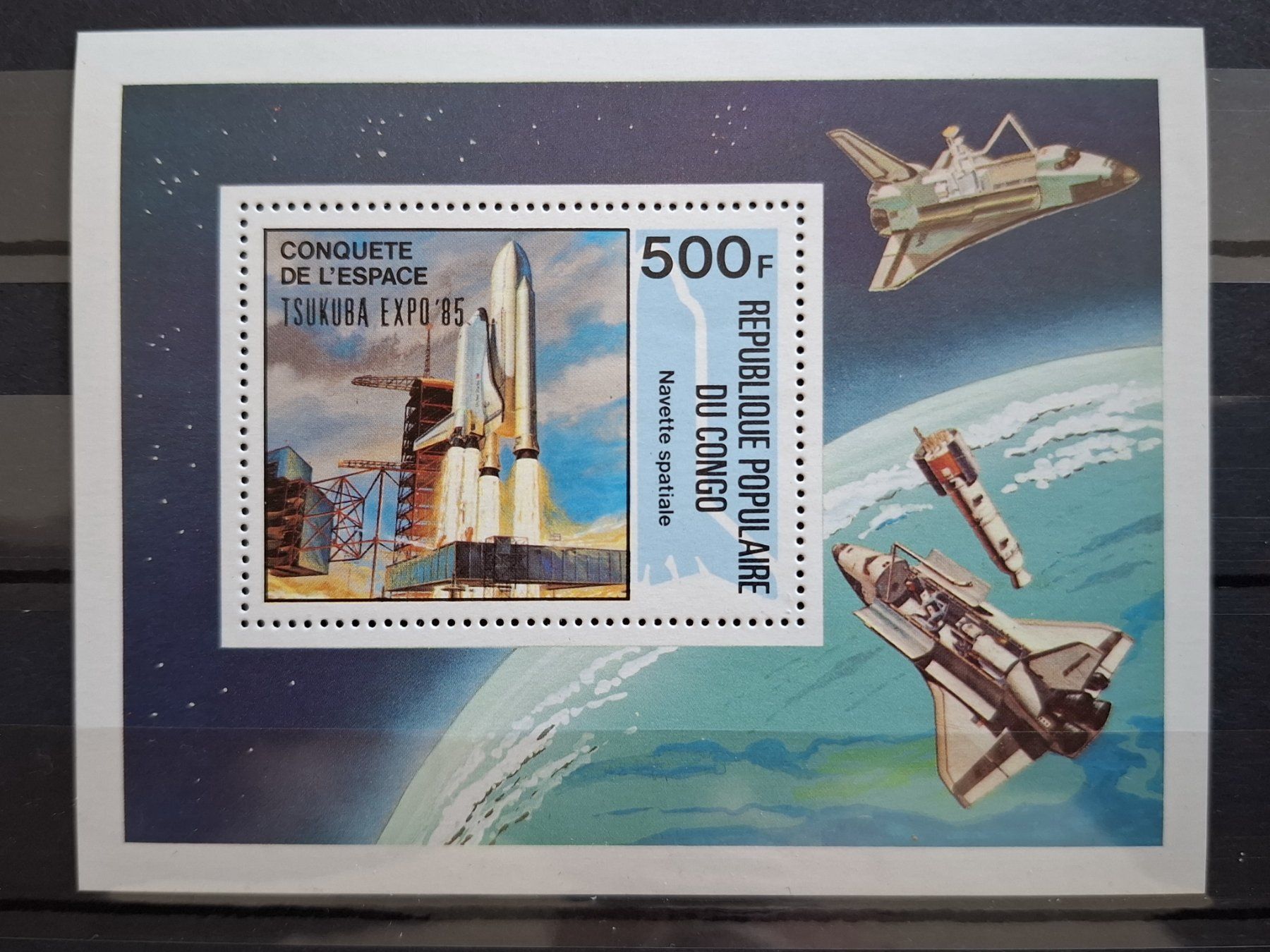 Tutti i francobolli: Kongo 1985 Block Mi.Nr.36 Kosmos. Postfrisch. – Nuovo (secondo la descrizione) da Schaffhausen venduto da R_Muzh