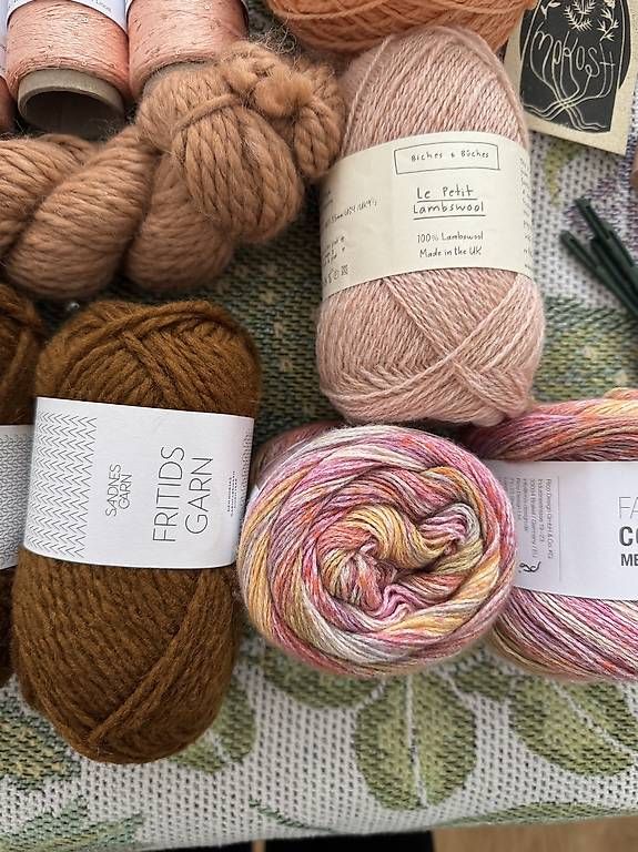 Lana: Wolle zum Stricken – Usato da Bischofszell venduto da lin_2cbf 2