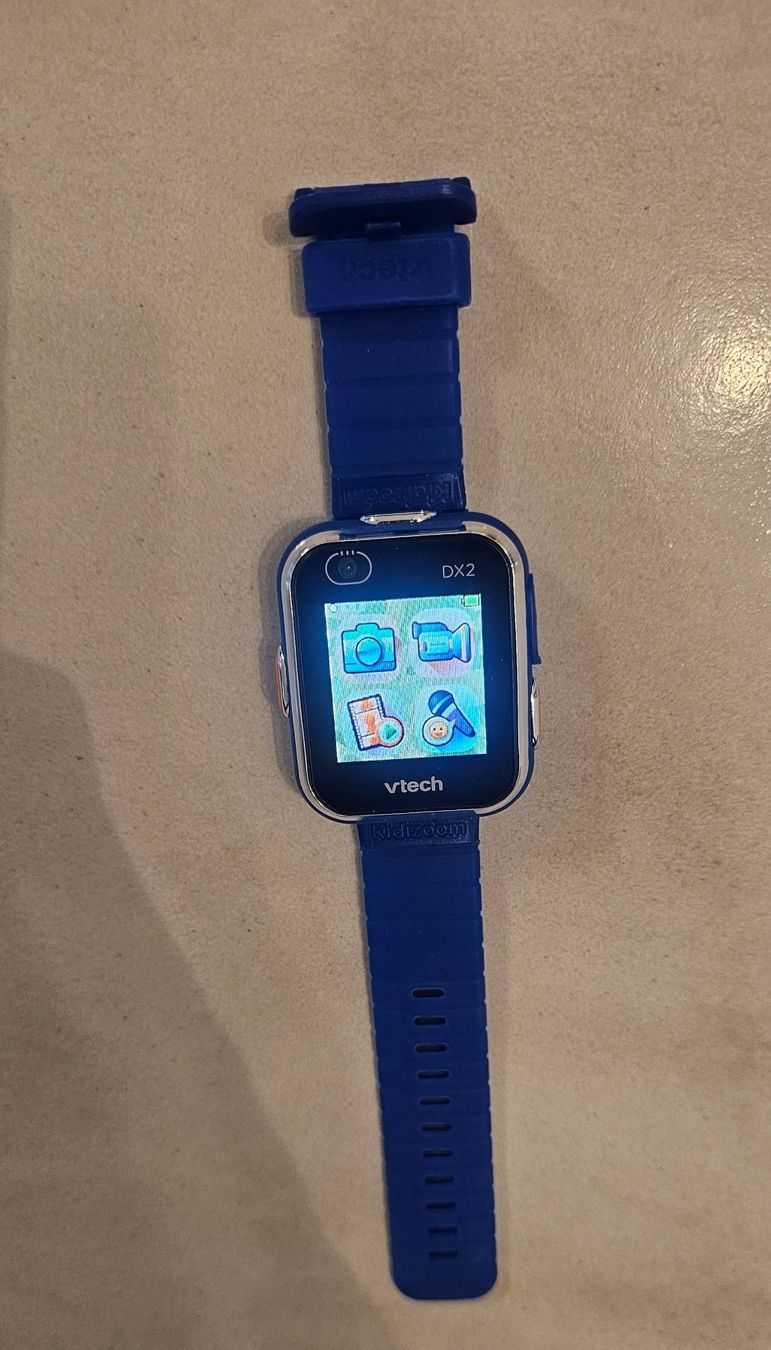 Vtech Smartwatch: Vtech Kinder Smartwatch DX2 in Blau, neuwertig – Nuovo (secondo la descrizione) da Chur venduto da Aleksandra6 1