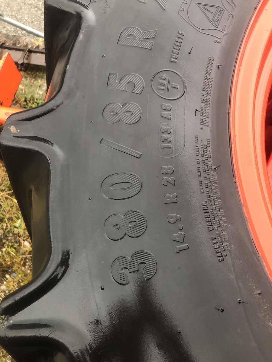 Pneumatici & Ruote complete: Räder zu Fendt Deutz case ih – Usato da Hombrechtikon venduto da Fendt209P